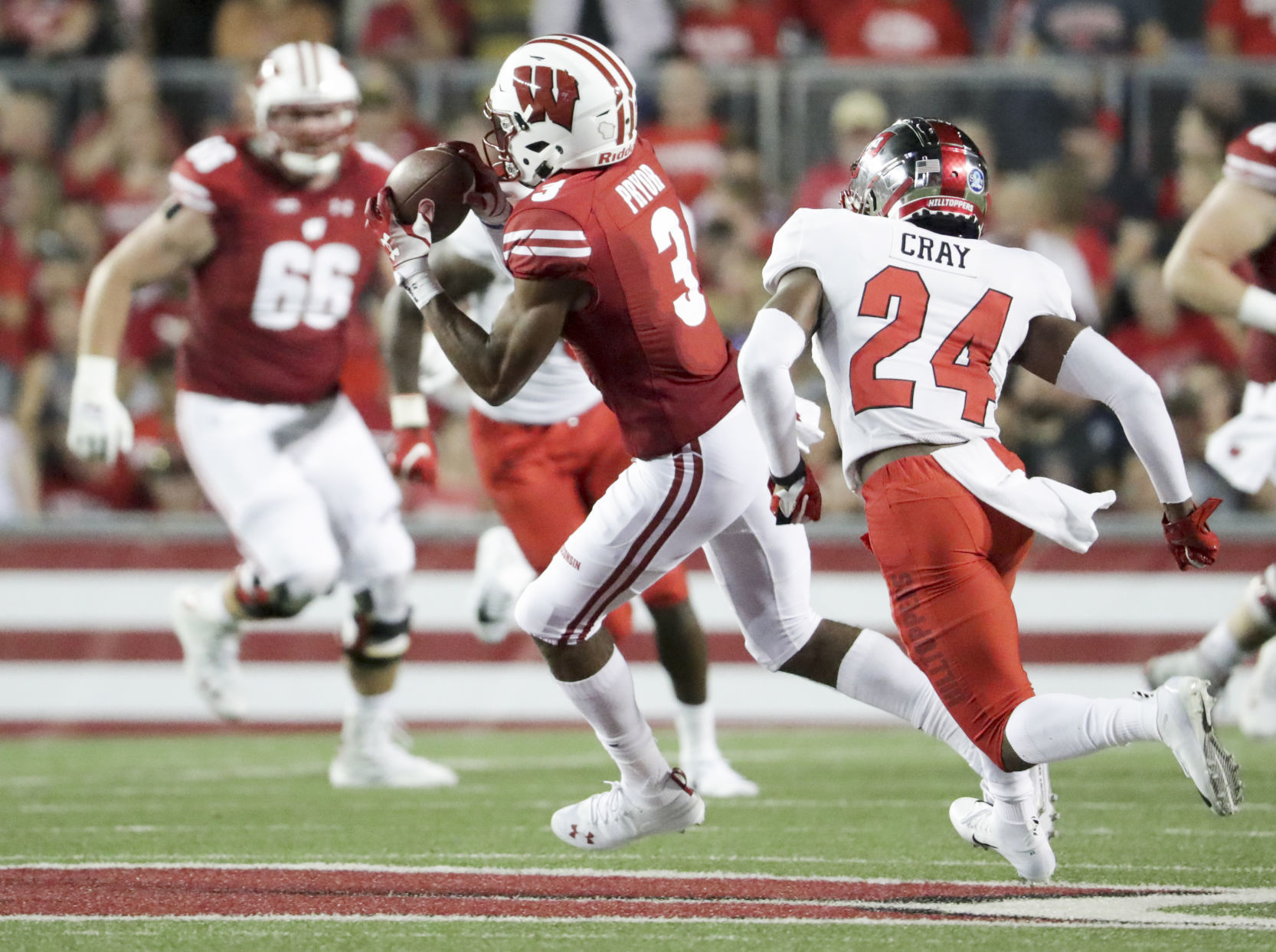 Wisconsin Badgers 34, Western Kentucky Hilltoppers 3